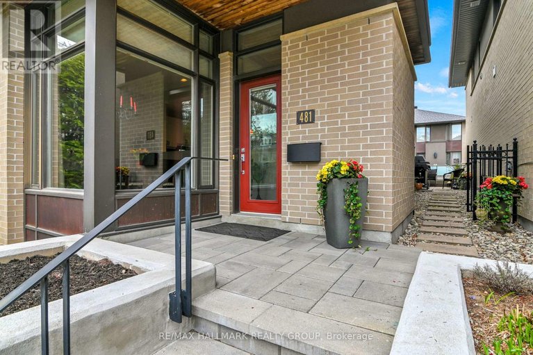 29674266/481-melbourne-avenue/mckellarhighland/ottawa/ontario/K2A1W4_2