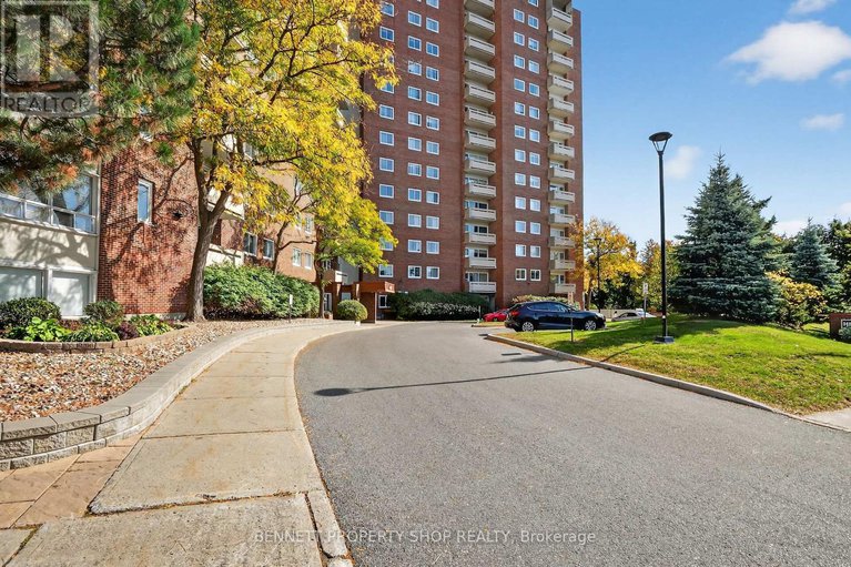 28981552/1015-915-elmsmere-road/beacon-hill-south/ottawa/ontario/K1J8H8_2