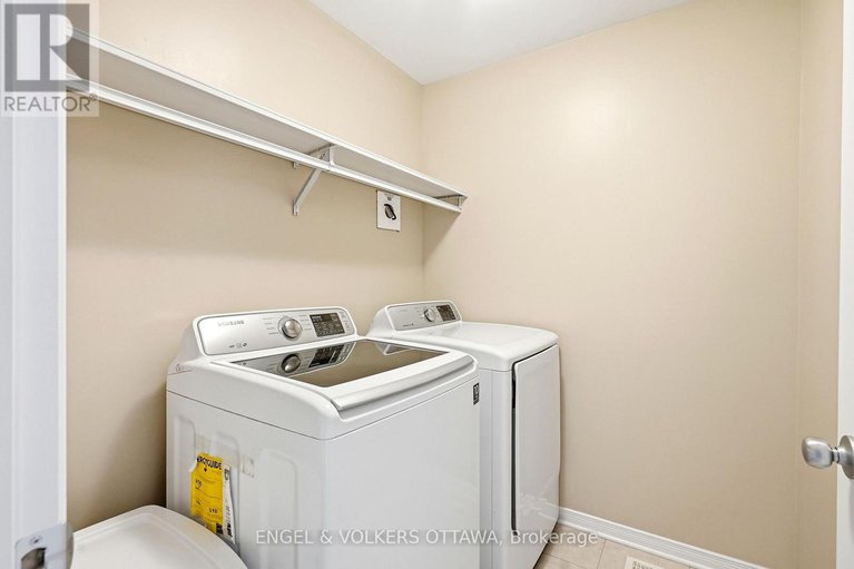 29373639/222-longfields-drive/longfields/ottawa/ontario/K2J5Y7_14