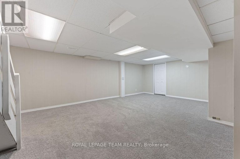 29371240/123-abbeyhill-drive/glencairnhazeldean/ottawa/ontario/K2L1H4_28