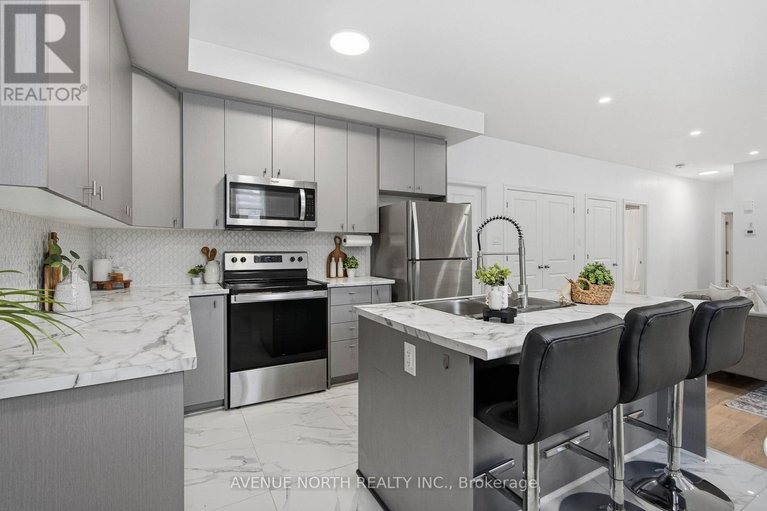 29307485/unit-j-725-dearborn-private/blossom-parkkemp-parkfindlay-creek/ottawa/ontario/K1T0W4_16