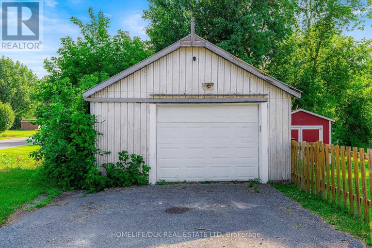 28663578/57-main-street/south-stormont-osnabruck-twp/south-stormont/ontario/K0C1Y0_27