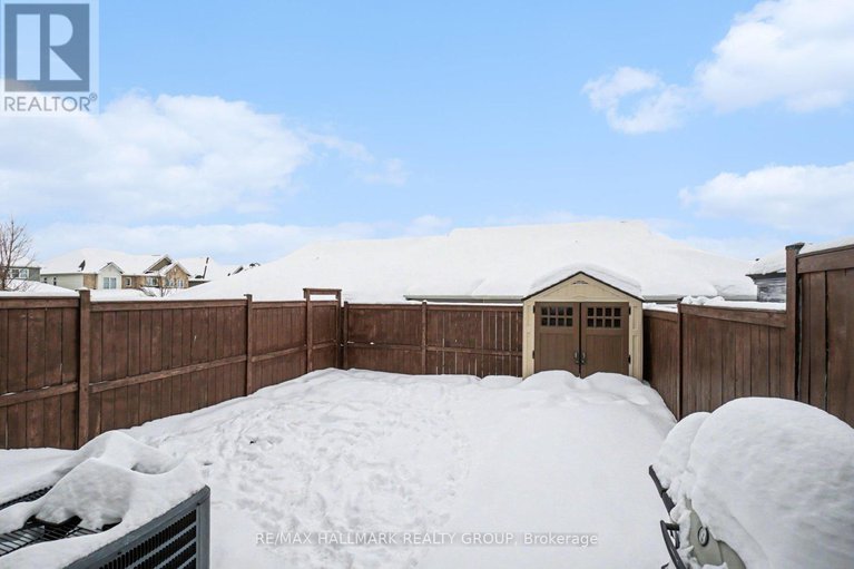 29353377/122-minoterie-ridge/camelot/ottawa/ontario/K4A0Y5_22