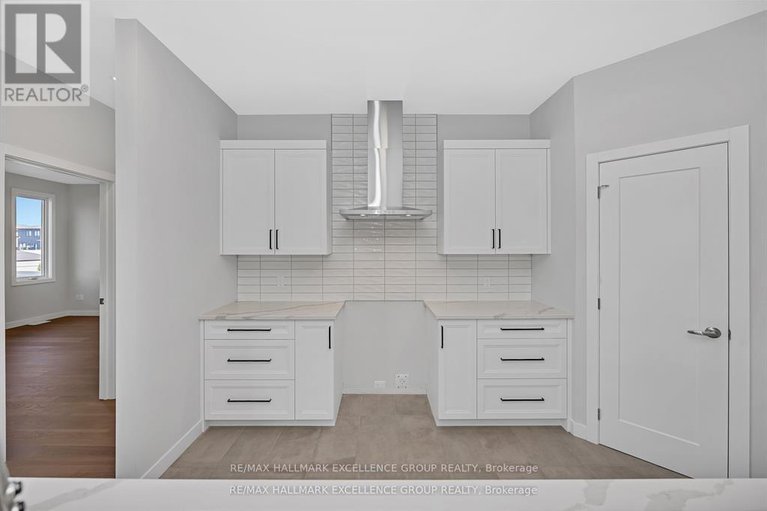 29317076/1345-diamond-street/clarencerockland-twp/clarence-rockland/ontario/K4K0M6_12