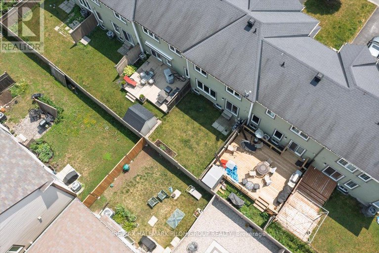 28557149/129-sunshine-crescent/notting-hillsummerside/ottawa/ontario/K4A0V3_20
