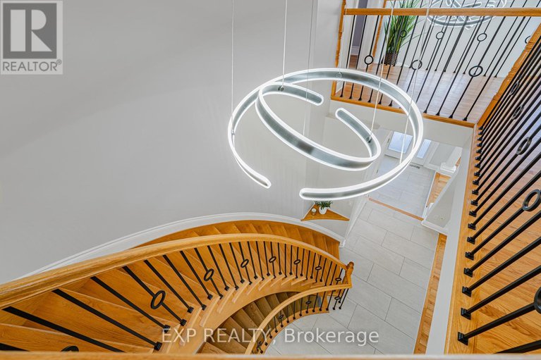 29139967/11-wellsmere-court/rideau-heightsrideau-river/ottawa/ontario/K2E8C2_5