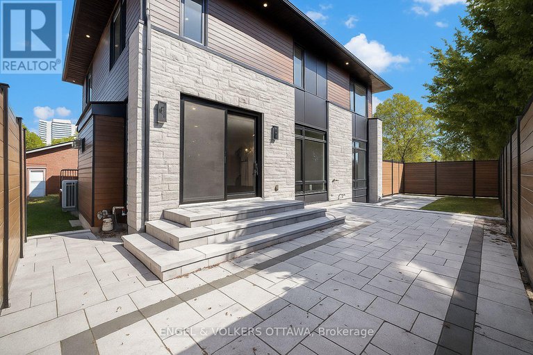 28645547/888-melwood-avenue/mckellar-heightsglabar-park/ottawa/ontario/K2A3C3_35