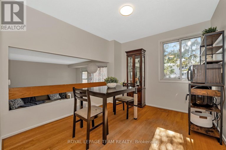 28935991/10-31-malvern-drive/pheasant-run/ottawa/ontario/K2J1M8_12