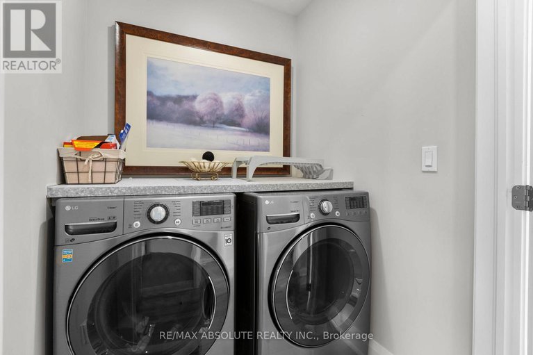 28939991/90-porter-street/stittsville-south/ottawa/ontario/K2S2L8_30