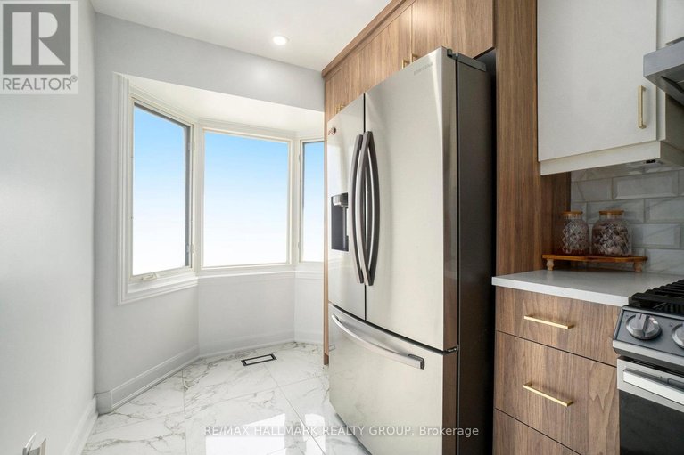 29523735/32-3017-victoria-heights-crescent/blossom-parkleitrim/ottawa/ontario/K1T3M8_14