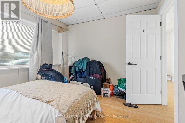 29460496/22-rossland-avenue/meadowlandsst-claire-gardens/ottawa/ontario/K2G2K4_34