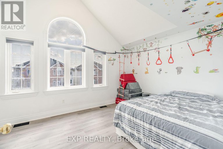 28727633/97-castle-glen-crescent/glencairnhazeldean/ottawa/ontario/K2L4G9_35