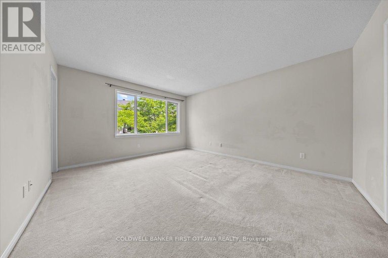 28806487/18-maxton-private/beacon-hill-south/ottawa/ontario/K1J1J2_18