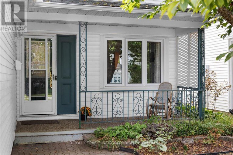 28813112/3759-autumnwood-street/emerald-woodssawmill-creek/ottawa/ontario/K1T2G7_5