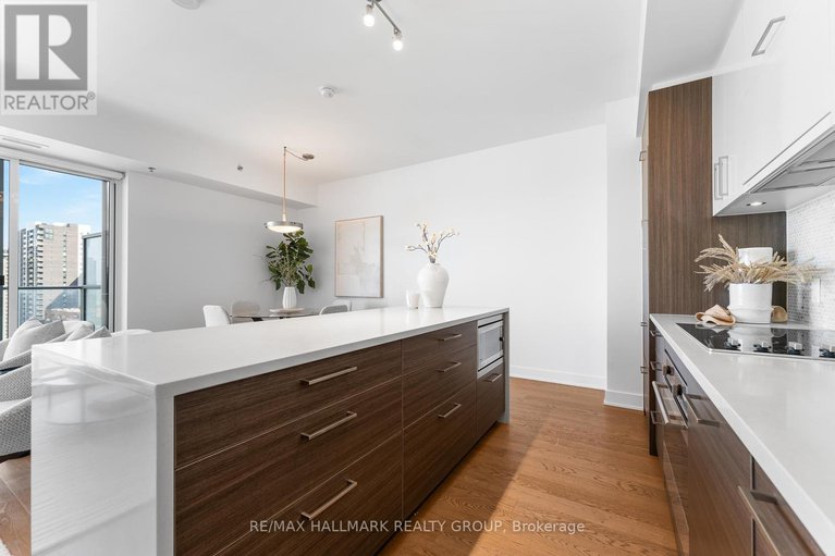 28912449/1807-428-sparks-street/ottawa-centre/ottawa/ontario/K1R0B3_25