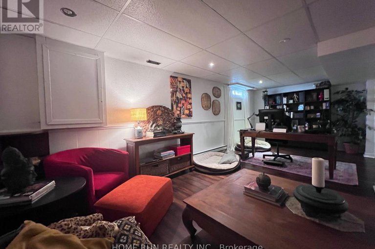 29272340/4-cadence-gate/bridlewood/ottawa/ontario/K2M1G9_41