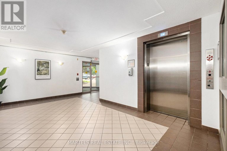 28429605/216-270-brittany-drive/viscount-alexander-park/ottawa/ontario/K1K4M3_3