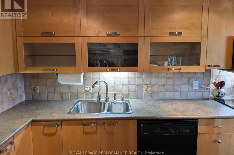 29371242/309-665-bathgate-drive/carson-meadows/ottawa/ontario/K1K3Y4_7