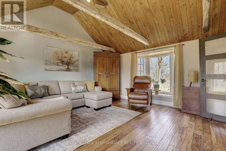 29667695/2666-yorks-corners-road/metcalfe/ottawa/ontario/K0A1V0_11