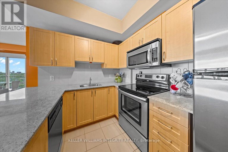 28318960/1604-70-landry-street/vanier/ottawa/ontario/K1L0A8_11