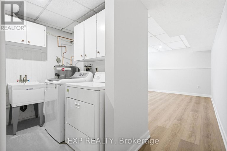 29496832/46-charkay-street/borden-farmstewart-farmcarleton-heightsparkwood-hills/ottawa/ontario/K2E5N4_26