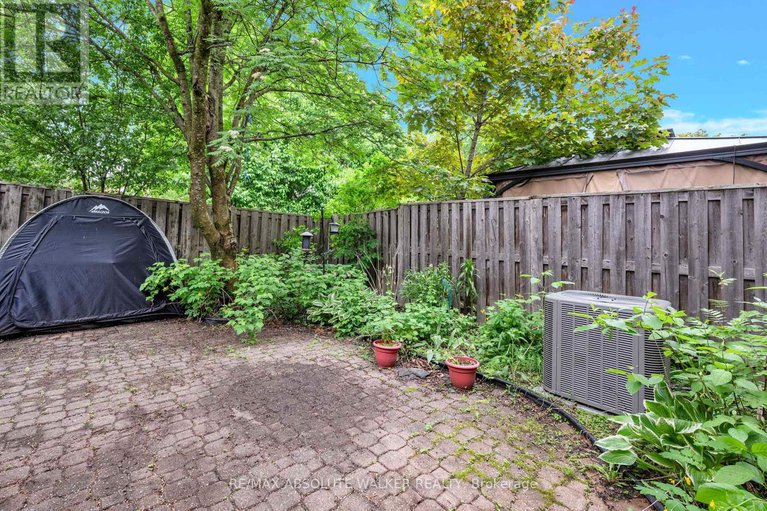 28721542/108-1900-marquis-avenue/beaconwood/ottawa/ontario/K1J8J2_27