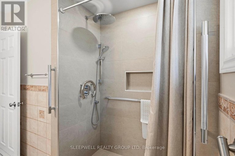 29639414/25-basswood-avenue/stittsville-south/ottawa/ontario/K2S1M8_18