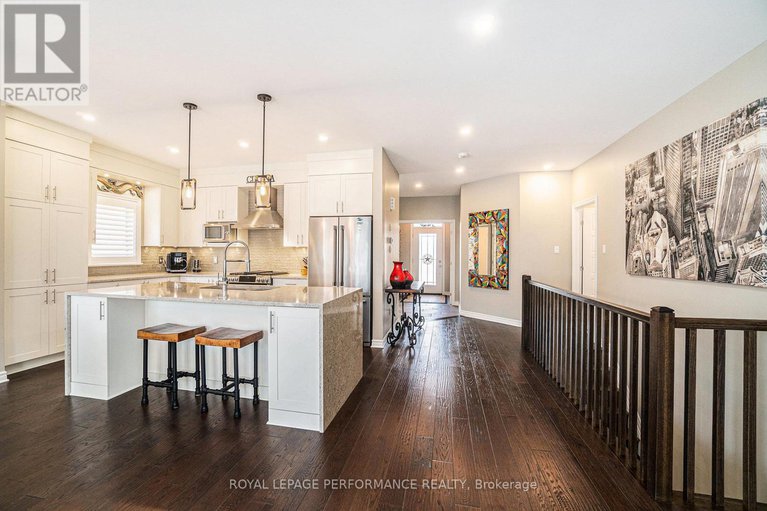 28336661/82-kayenta-street/remainder-of-stittsville-area/ottawa/ontario/K2S2K7_12