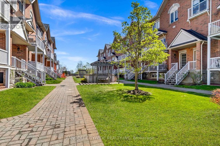 28332816/101-3265-st-joseph-boulevard/bilberry-creekqueenswood-heights/ottawa/ontario/K1E3Y2_20