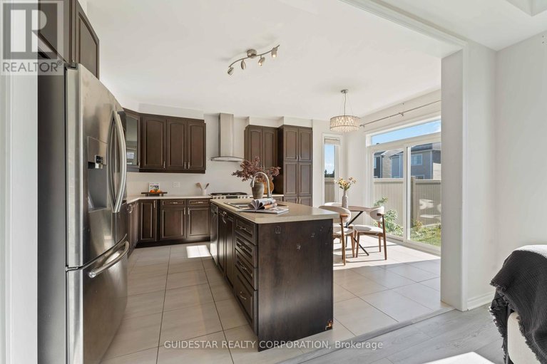 28904418/28-oxalis-crescent/emerald-meadowstrailwest/ottawa/ontario/K2V0J6_11