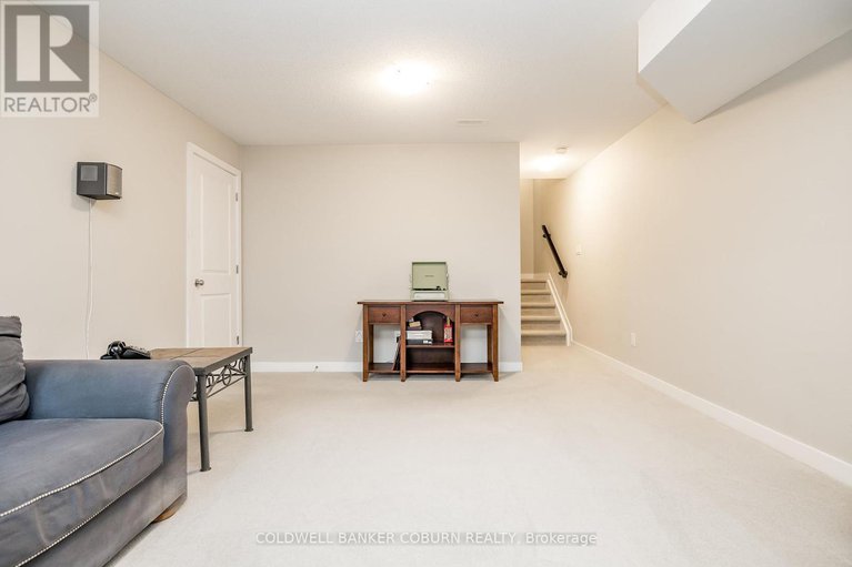 28928057/161-jardiniere-street/remainder-of-stittsville-area/ottawa/ontario/K2S2K1_44