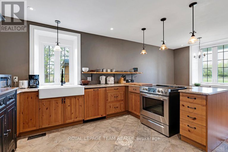 28300589/1285-craig-road/north-grenville-twp-kemptville-south/north-grenville/ontario/K0G1S0_24