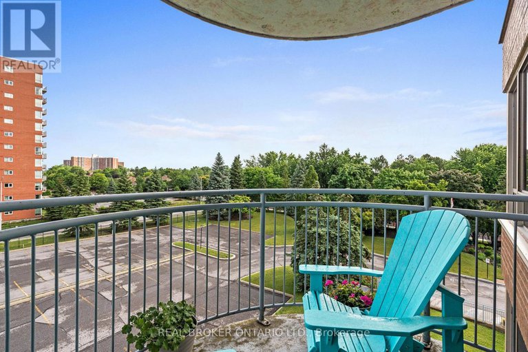28595876/413-100-grant-carman-drive/borden-farmstewart-farmcarleton-heightsparkwood-hills/ottawa/ontario/K2E8B8_31