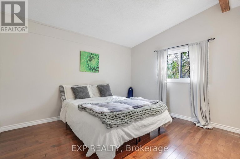 29017803/136-resthaven-avenue/constance-bay/ottawa/ontario/K0A3M0_19
