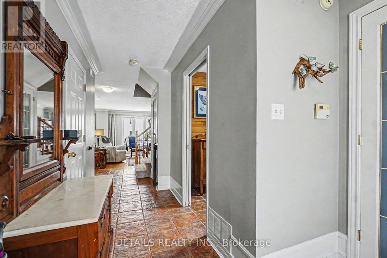 29360558/212-sandra-crescent/town-of-rockland/clarence-rockland/ontario/K4K1R9_3