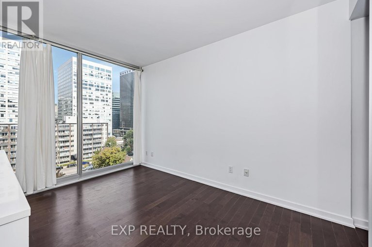 28908366/812-300-lisgar-street/ottawa-centre/ottawa/ontario/K2P0E2_12