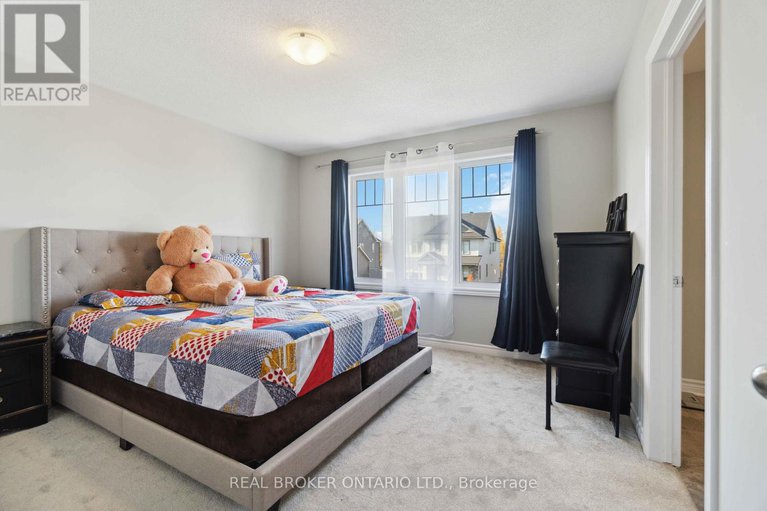28591078/28-sopwith-private/huntley-ward-south-east/ottawa/ontario/K0A1L0_26