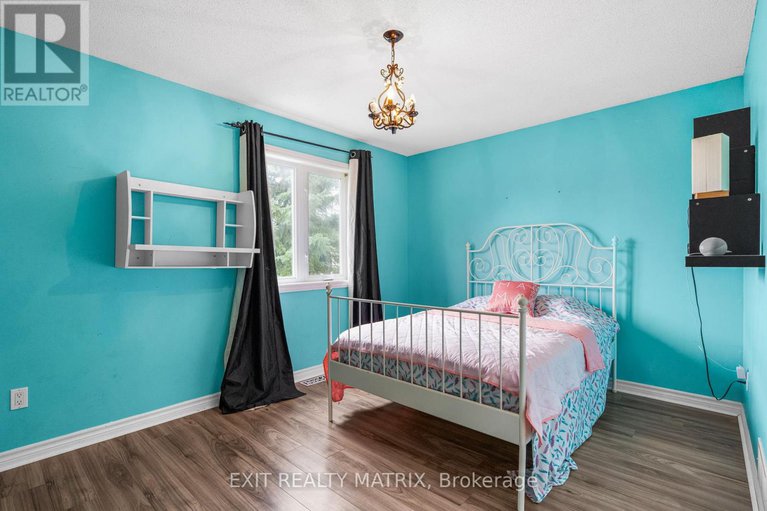 28580585/67-renoir-drive/embrun/russell/ontario/K0A1W0_22