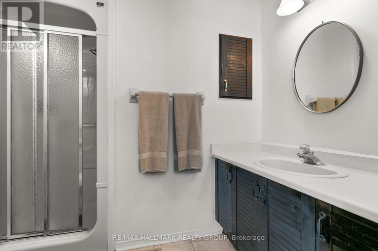 29414976/a-176-sherway-drive/pheasant-run/ottawa/ontario/K2J1W7_16