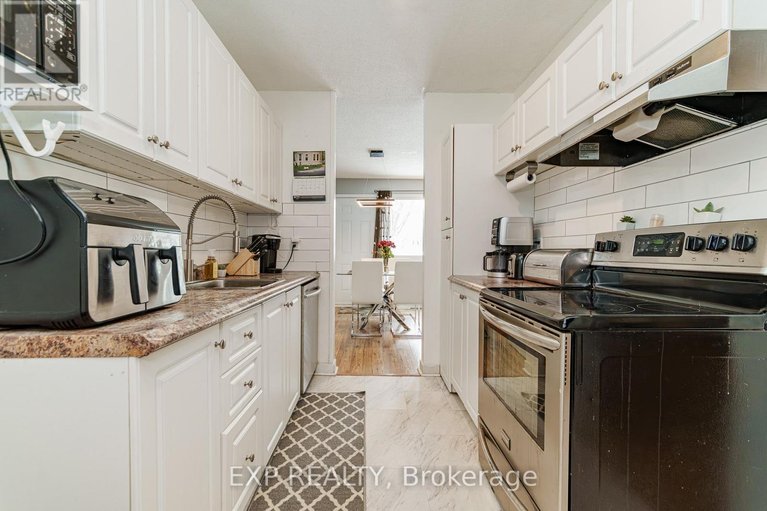 29672755/81-224-romulus-private/carson-meadows/ottawa/ontario/K1K3Y2_11