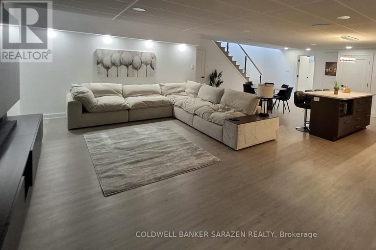 29250124/1722-athans-avenue/blossom-parkleitrim/ottawa/ontario/K1T1L1_29