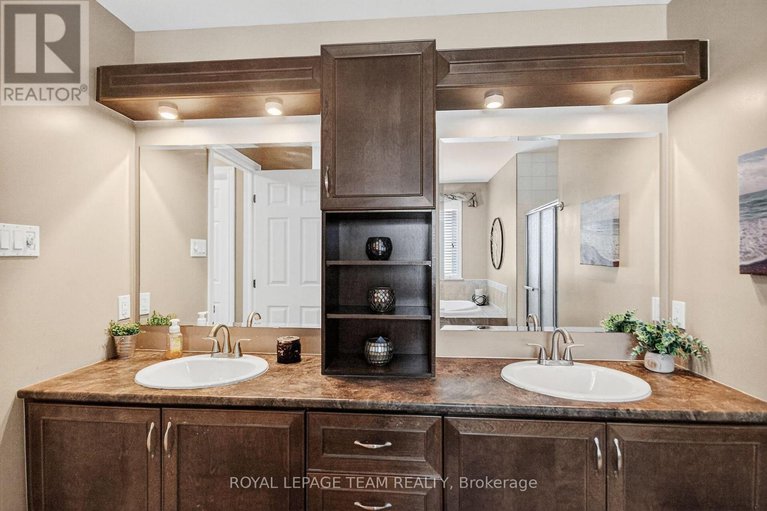 29201357/104-versilia-drive/barrhaven-east/ottawa/ontario/K2G7E4_32