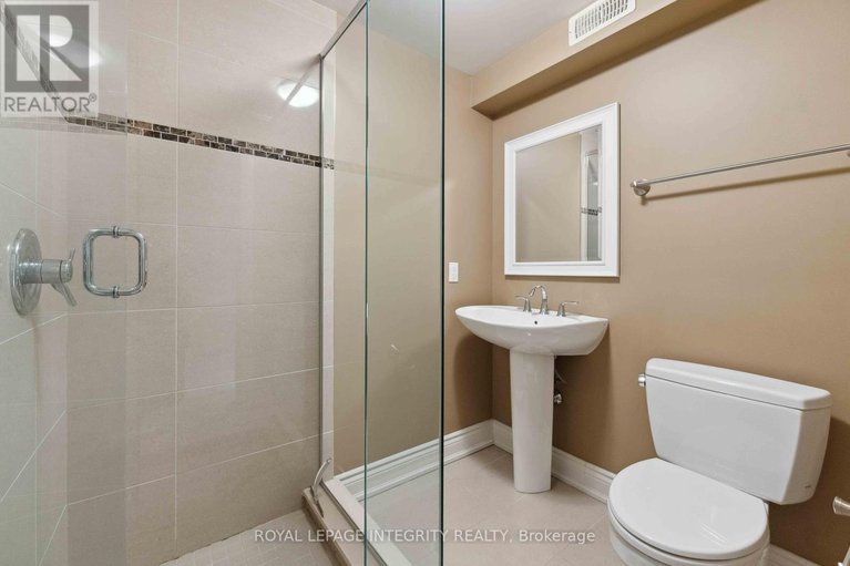 28616420/612-besserer-street/sandy-hill/ottawa/ontario/K1N6C9_34