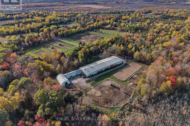 29030969/791-rock-road/north-grenville-twp-kemptville-south/north-grenville/ontario/K0G1S0_2