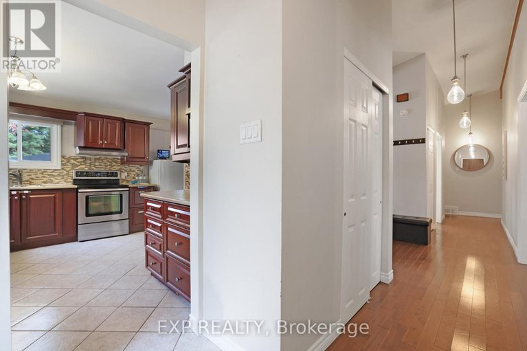 29017803/136-resthaven-avenue/constance-bay/ottawa/ontario/K0A3M0_4