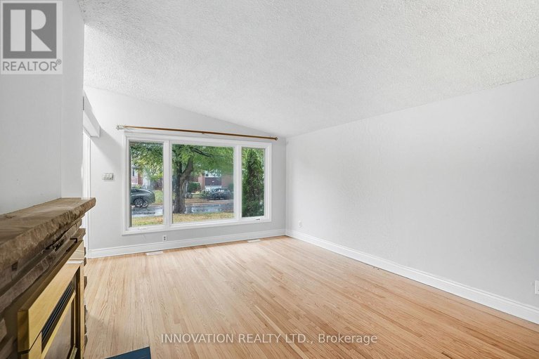 28969691/2302-horton-street/elmvale-acresurbandale/ottawa/ontario/K1G3E8_13
