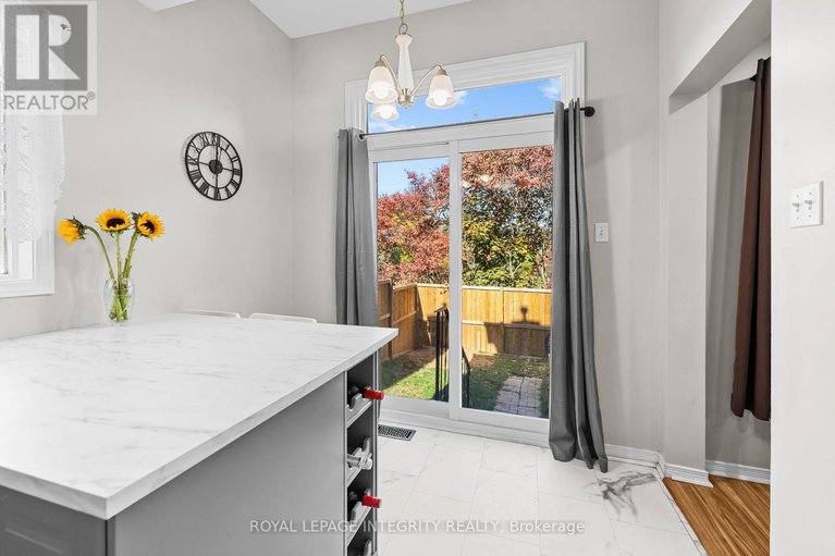 29024961/13-banchory-crescent/morgans-grantsouth-march/ottawa/ontario/K2K2V4_14