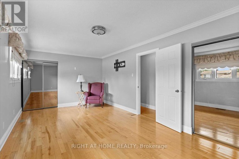 28626248/2344-raymond-street/town-of-rockland/clarence-rockland/ontario/K4K1K4_16