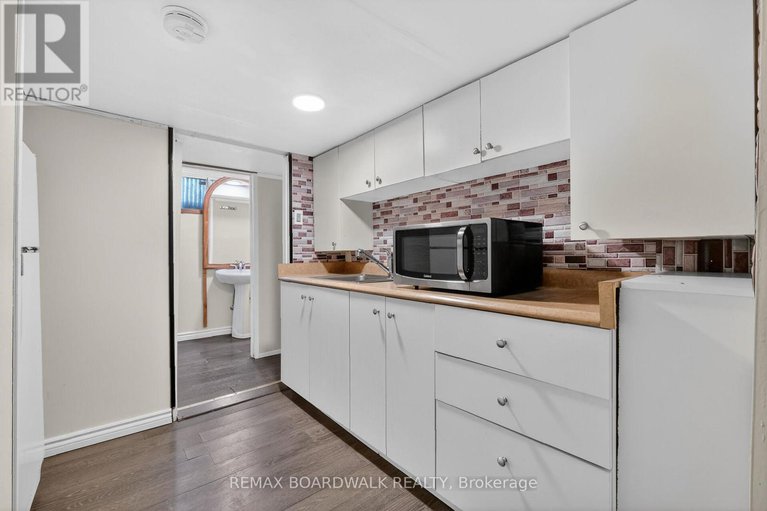 29293719/2666-regina-street/britannia/ottawa/ontario/K2B6X8_45