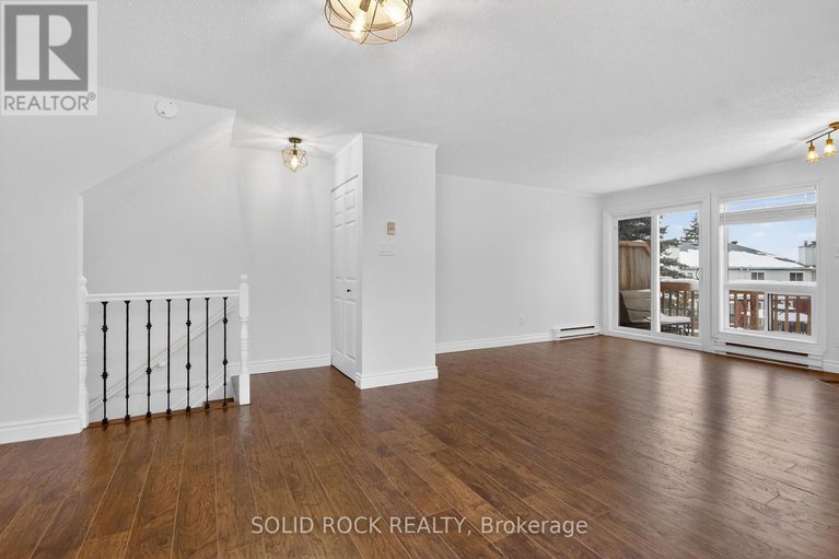 29173434/35-360-briston-private/hunt-club-park/ottawa/ontario/K1G5R2_5